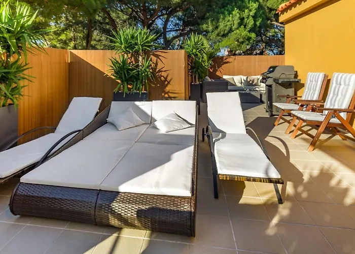Penthouse Duplex Rooftop Jacuzzi 4 6 Beds 8 Persons Διαμέρισμα
