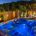 Penthouse Duplex Rooftop Jacuzzi 4 6 Beds 8 Persons Appartement Cascais