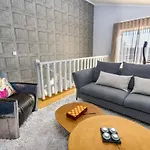 Penthouse Duplex Rooftop Jacuzzi 4 6 Beds 8 Persons Appartement *
