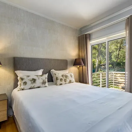 Penthouse Duplex Rooftop Jacuzzi 4 6 Beds 8 Persons * Cascais