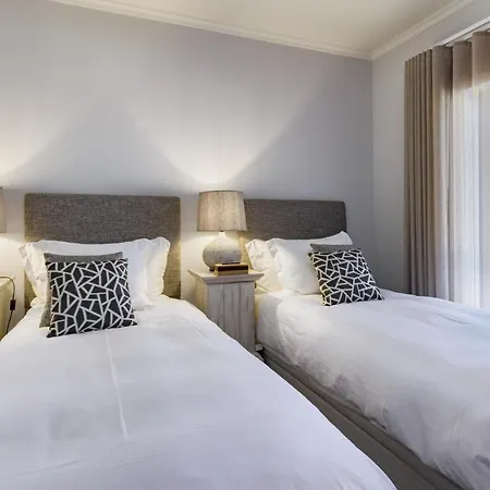 Penthouse Duplex Rooftop Jacuzzi 4 6 Beds 8 Persons Apartmán Cascais