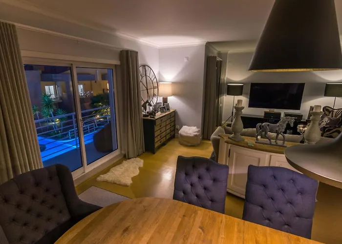 Appartement Penthouse Duplex Rooftop Jacuzzi 4 6 Beds 8 Persons *