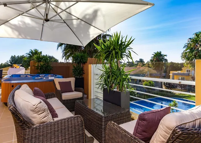 Appartement Penthouse Duplex Rooftop Jacuzzi 4 6 Beds 8 Persons Cascais